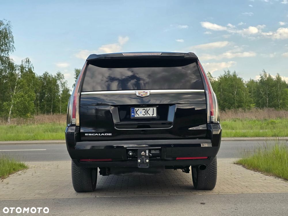 Cadillac Escalade ESV 6.2 V8 AWD AT Premium - 9