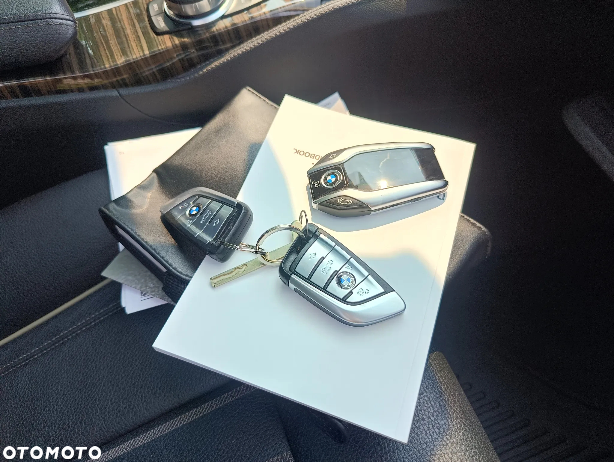BMW Seria 5 525d Touring Luxury Line - 21