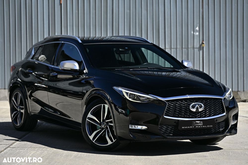 Infiniti Q30 2.2d DCT AWD City Black Edition - 2