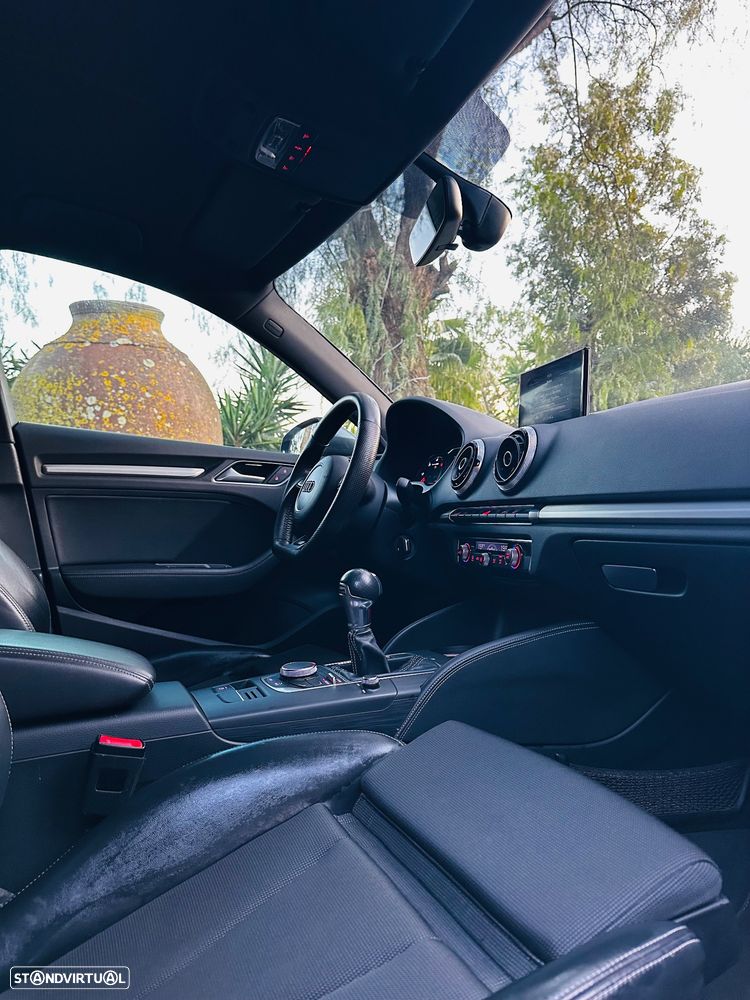 Audi A3 1.6 TDI S-line S tronic - 24