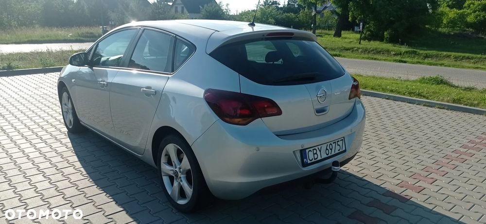 Opel Astra 1.7 CDTI - 6