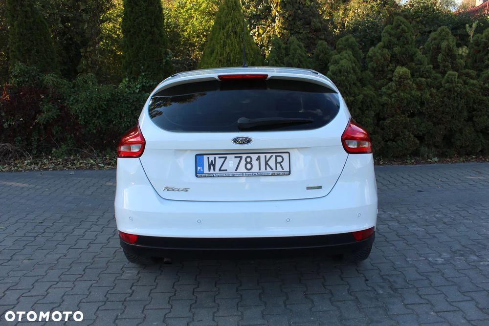 Ford Focus 1.0 EcoBoost Titanium ASS - 6