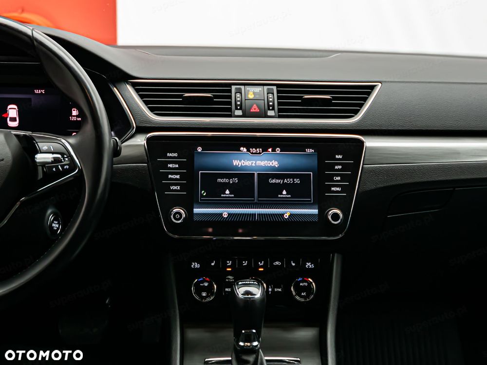Skoda Superb 1.5 TSI Style DSG - 19