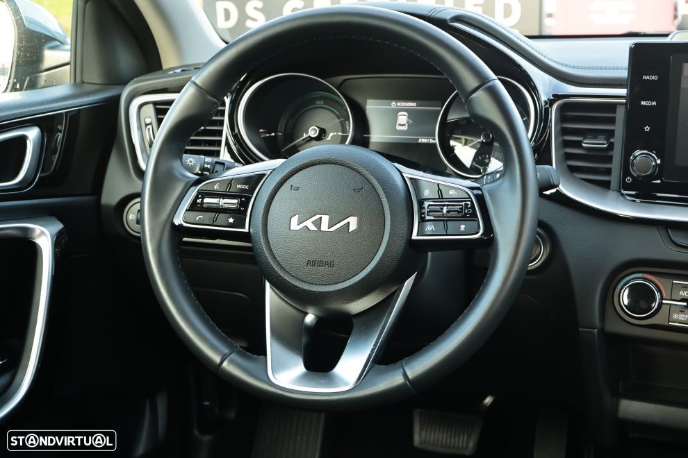 Kia XCeed 1.6 GDi PHEV Drive - 10