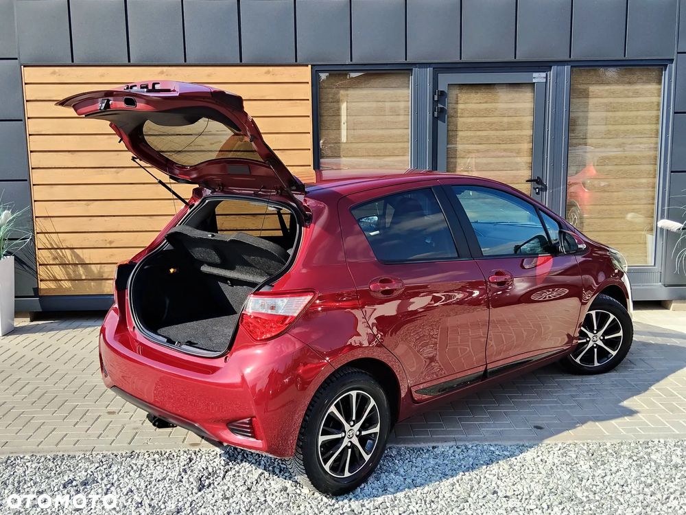 Toyota Yaris 1.5 Premium - 32