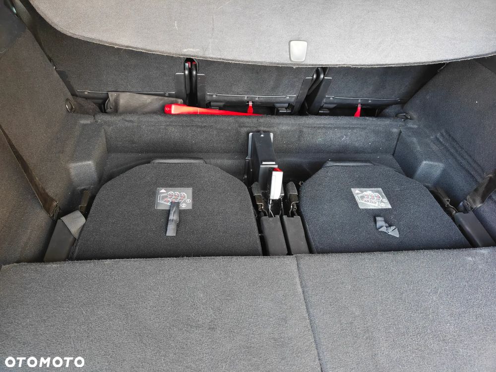 Citroën C4 Picasso - 29