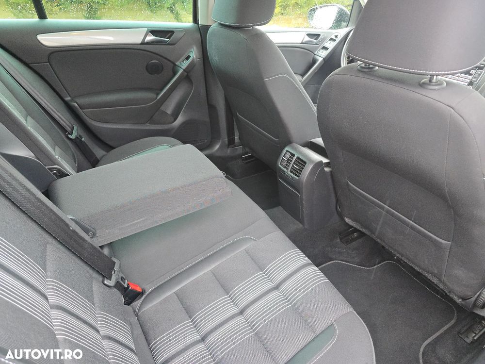 Volkswagen Golf 1.4 TSI DSG MATCH - 9