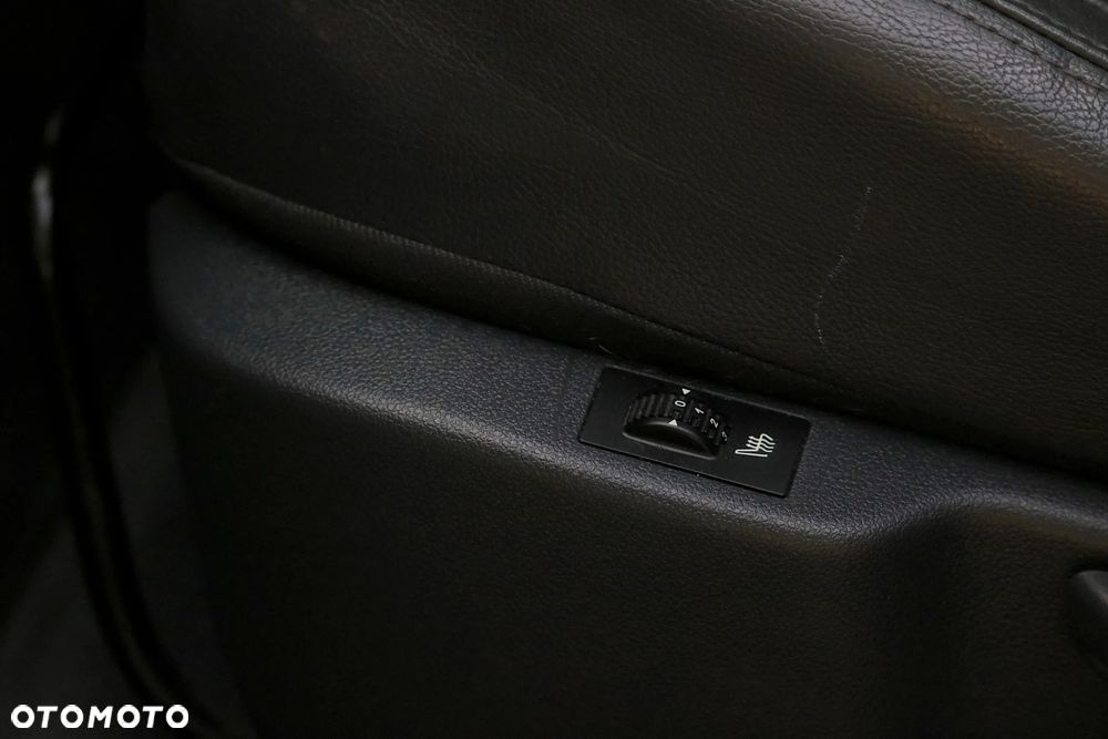 Peugeot 3008 2.0 HDi Premium+ - 29