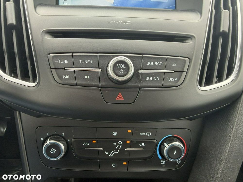 Ford Focus - 12