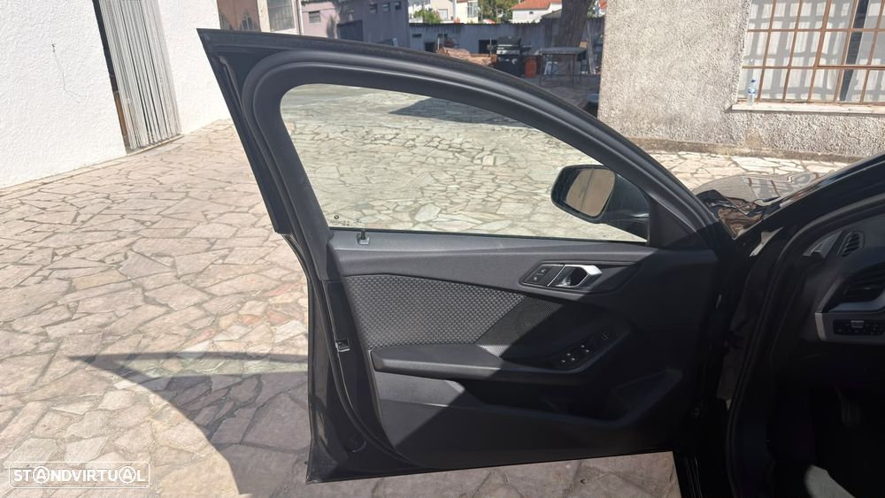 BMW 116 d Corporate Edition - 16