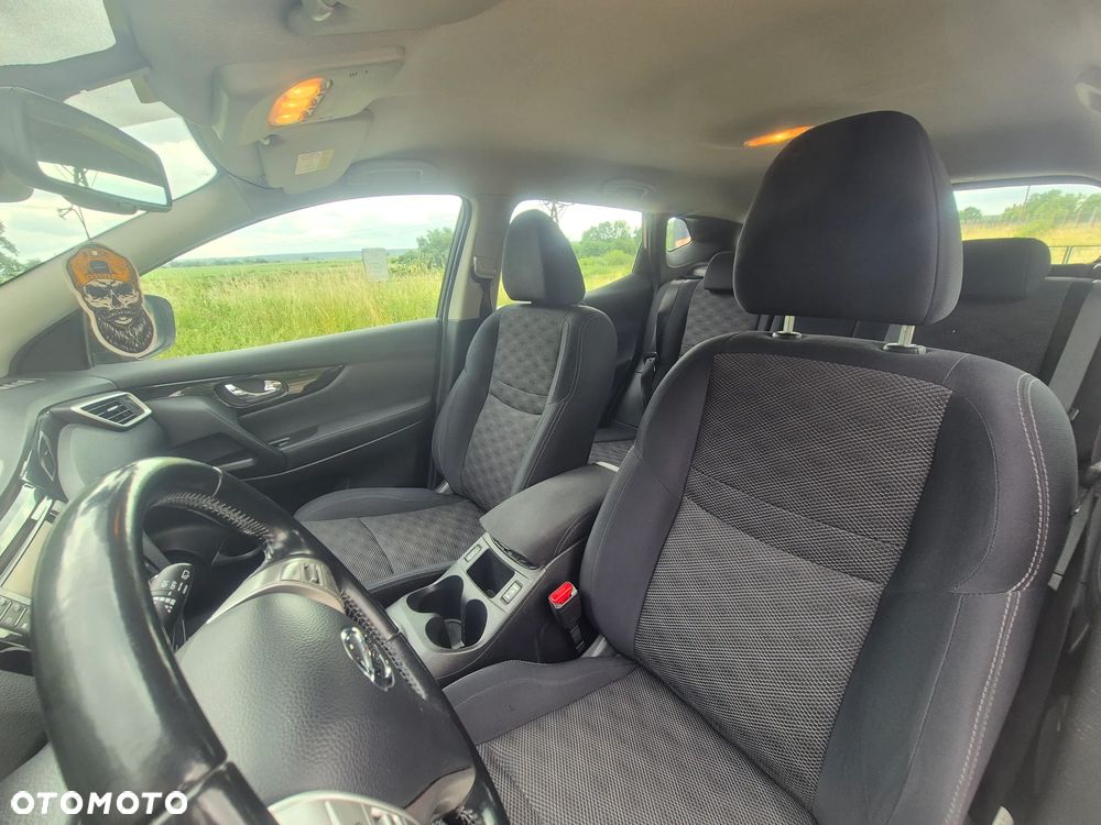 Nissan Qashqai 1.5 dCi N-Tec - 19