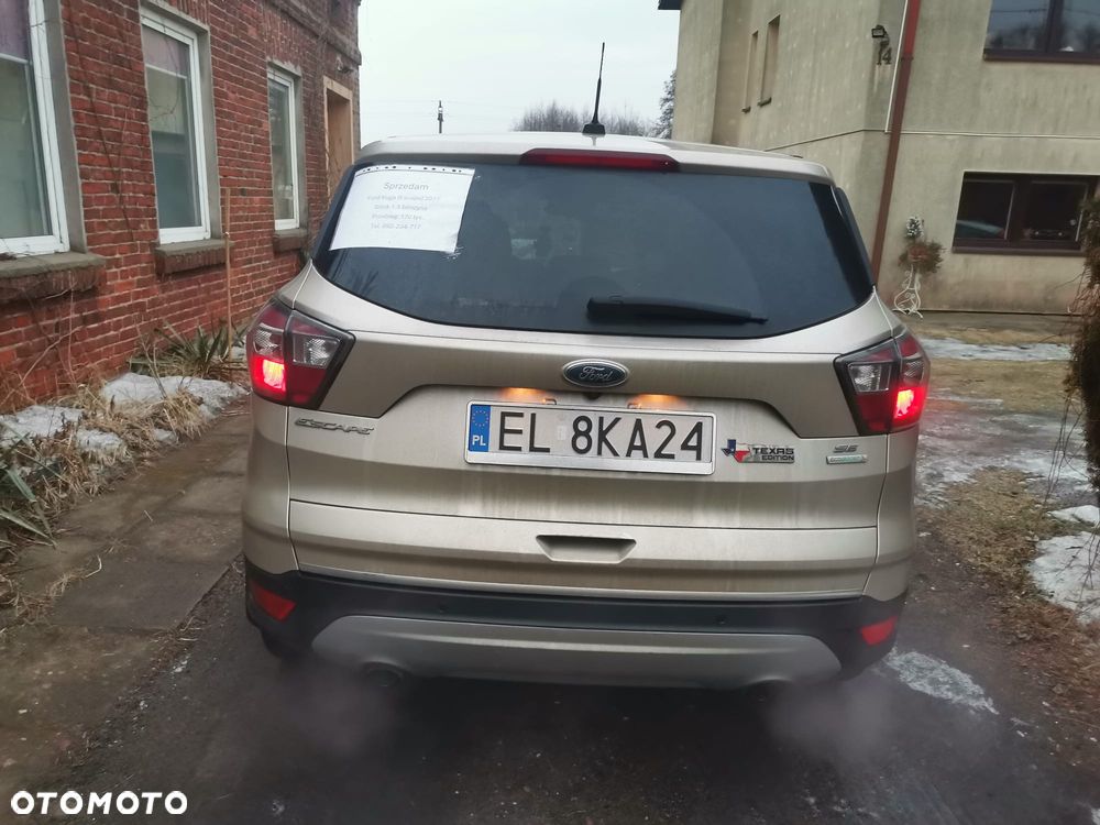 Ford Escape - 4
