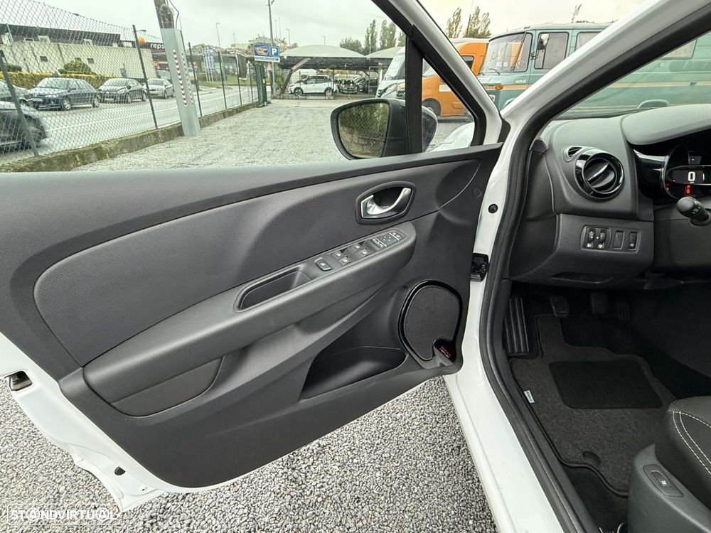 Renault Clio 0.9 TCE Limited - 21