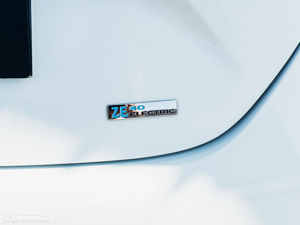 Renault Zoe (c/ Bateria) Life 40 Q90 - 9