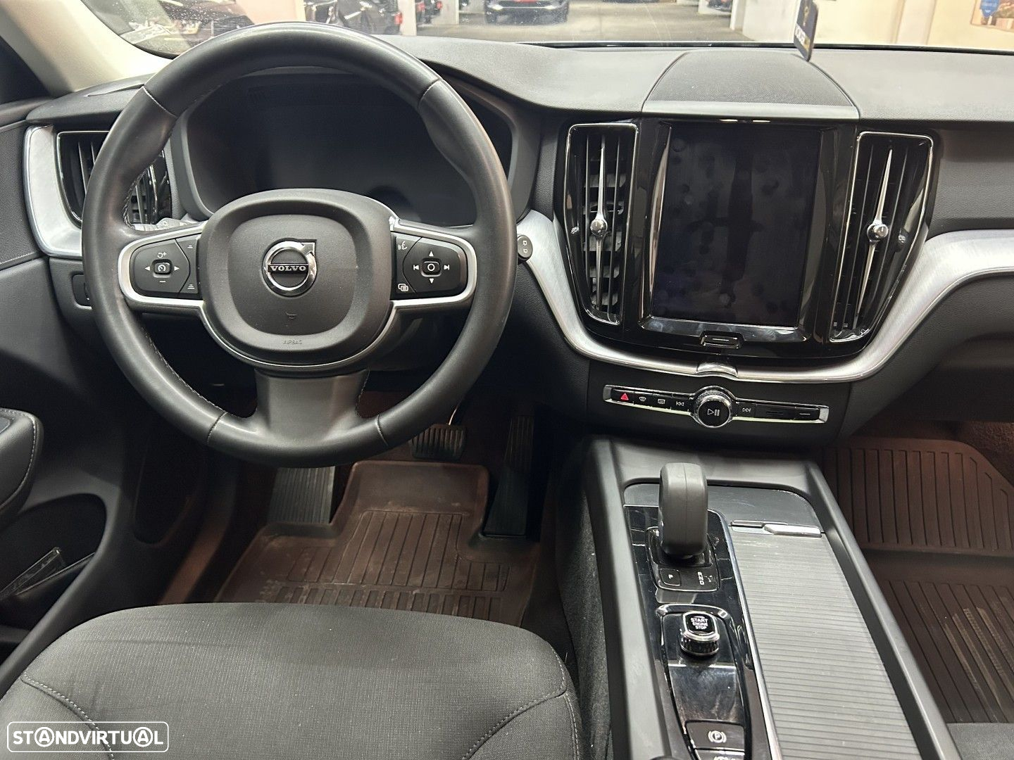 Volvo XC 60 2.0 T6 PHEV Inscription Expression AWD - 19