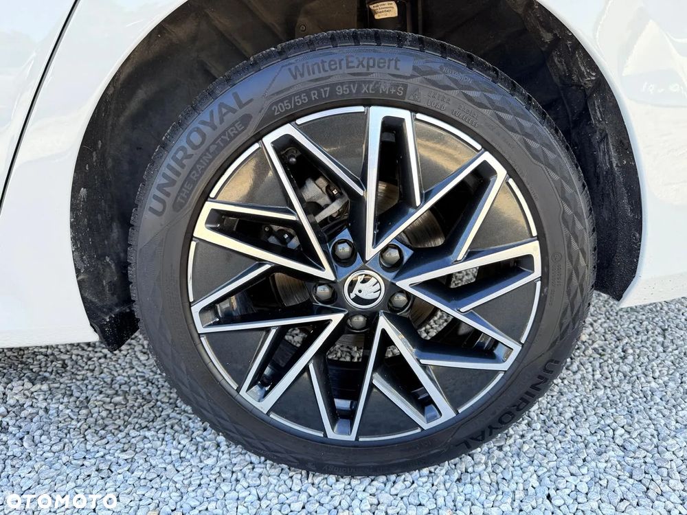 Skoda Octavia 2.0 TDI DSG Style - 10