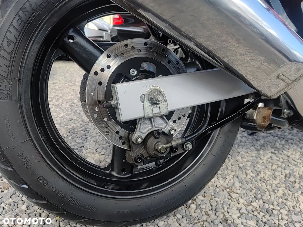 Suzuki GSX-F - Katana - 17
