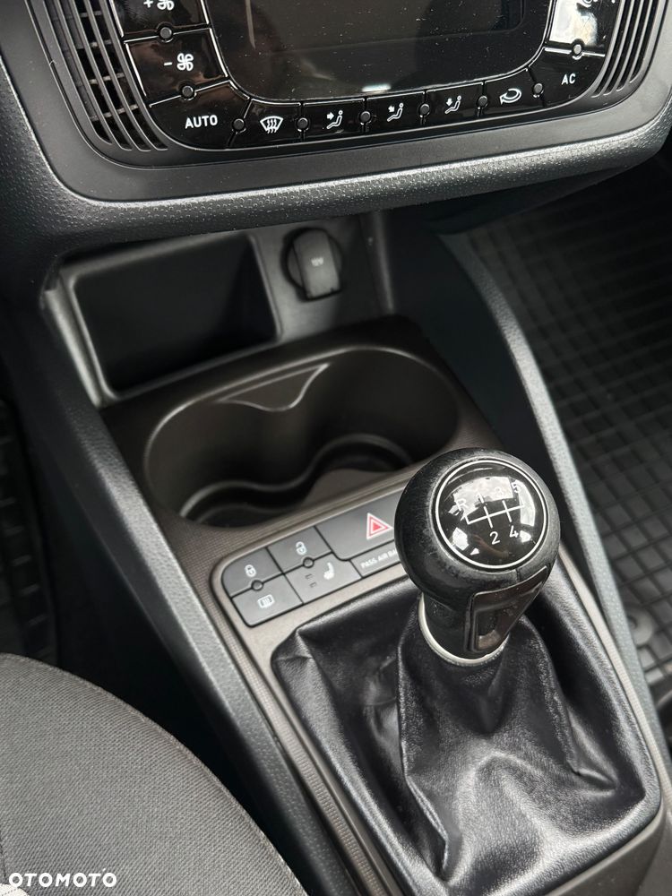 Seat Ibiza 1.4 16V Style - 34