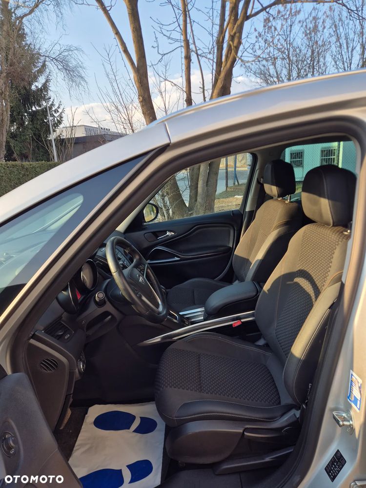 Opel Zafira Tourer 2.0 CDTI Automatik Edition - 15