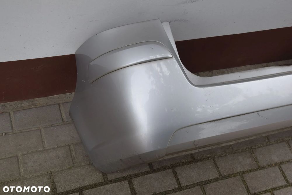 Opel Zafira B 05-14 Zderzak tylny tył srebrny Z157 - 2