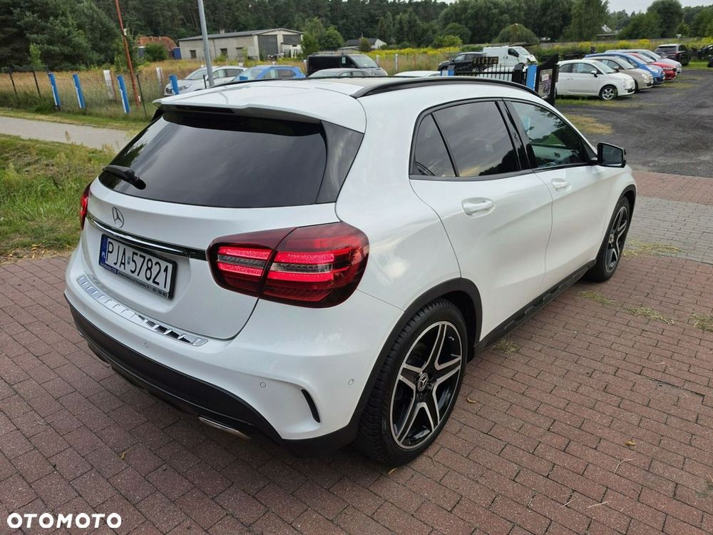 Mercedes-Benz GLA 220 4-Matic AMG Line - 8