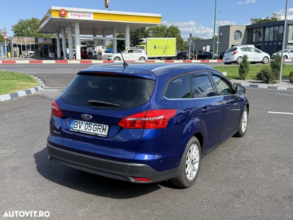 Ford Focus - 6