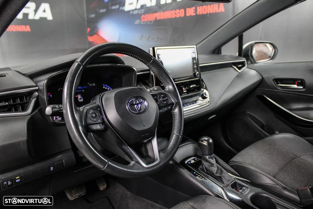 Toyota Corolla Touring Sports 1.8 Hybrid Comfort+P.Sport - 19