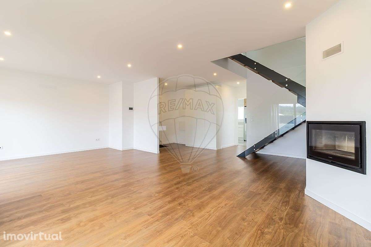 Moradia T3 para arrendamento - Grande imagem: 3/25