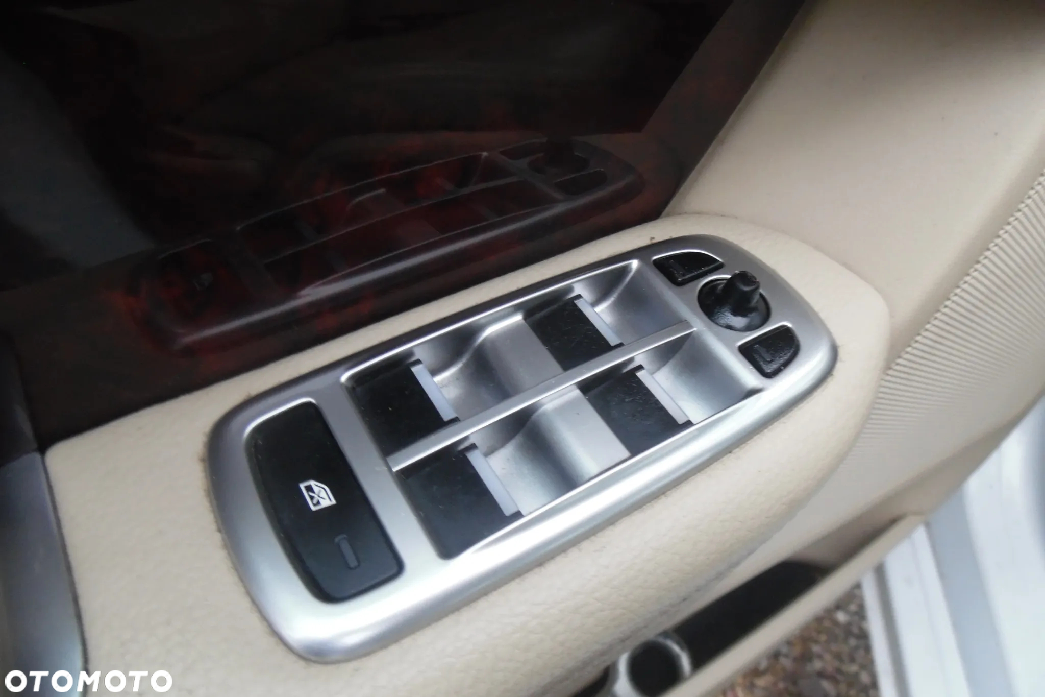 Jaguar XF 3.0 V6 Diesel Sportbrake - 12
