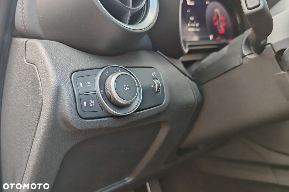 Alfa Romeo Giulia 2.9 Bi Turbo V6 Quadrifoglio - 16