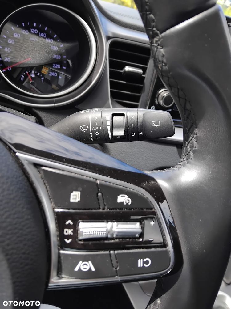 Kia Ceed 1.5 T-GDI M - 13