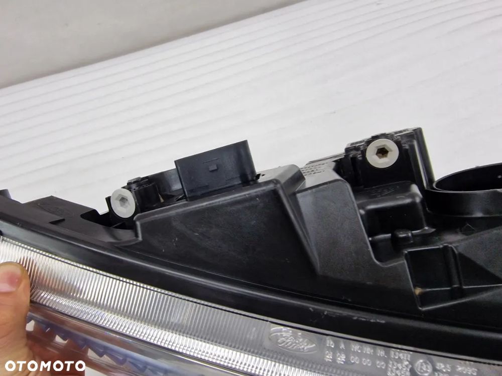 FORD B-MAX 12- PRAWA ZWYKŁA LAMPA PRZEDNIA PRZÓD , NR AV11-13W029-AE , NR AUKCJI LL563 - 10