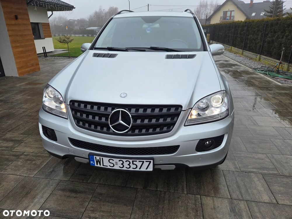 Mercedes-Benz ML - 2