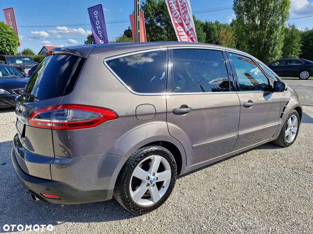 Ford S-Max - 10