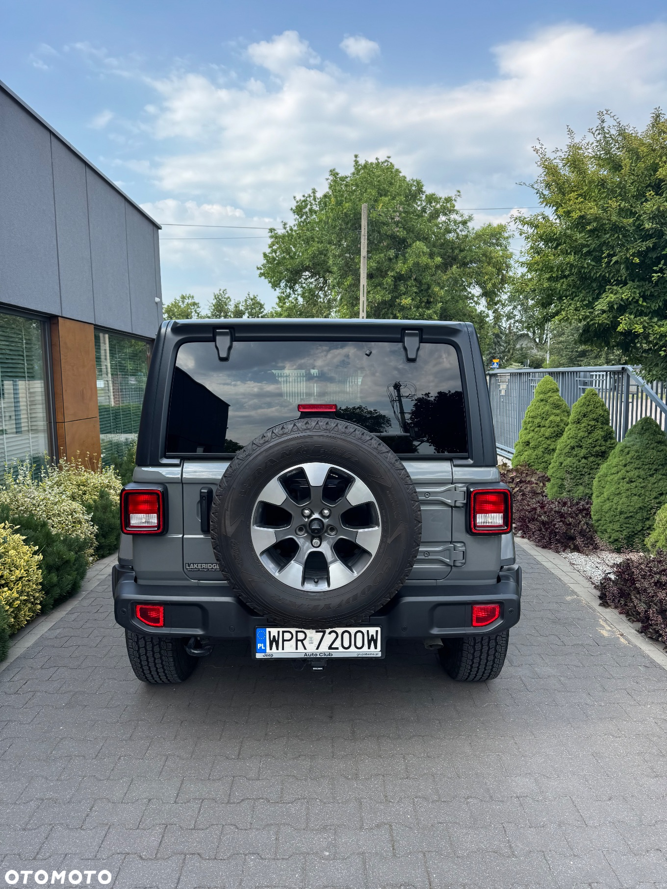 Jeep Wrangler - 5
