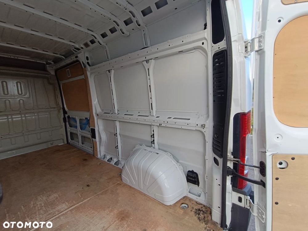 Citroën Jumper 2.2-130 L3H2 hak boxer ducato - 12