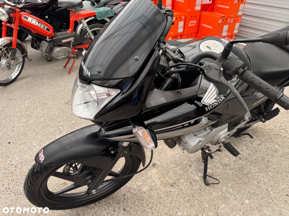 Honda CBF - 17