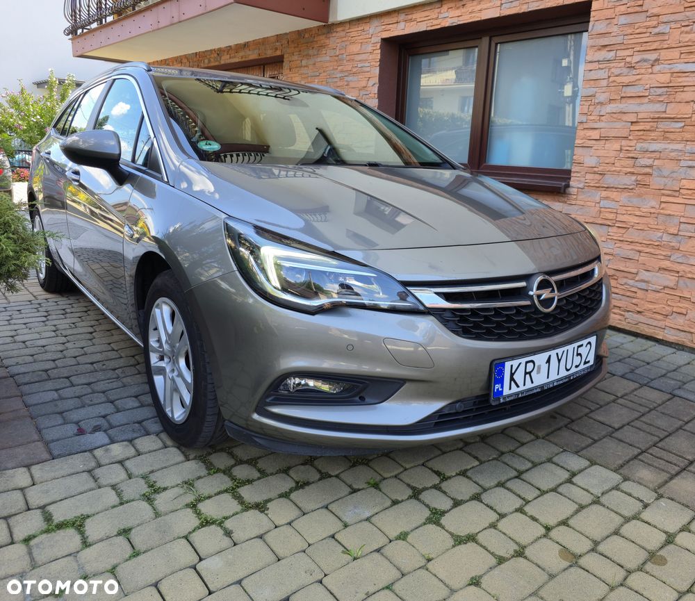 Opel Astra 1.4 T Enjoy - 1