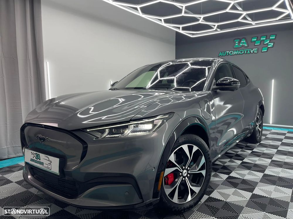 Ford Mustang Mach-E 75.7 kWh Premium AWD - 1