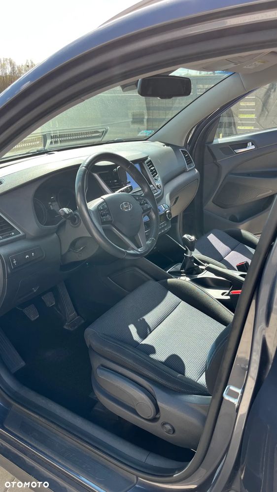 Hyundai Tucson 2.0 CRDI 2WD Style - 9