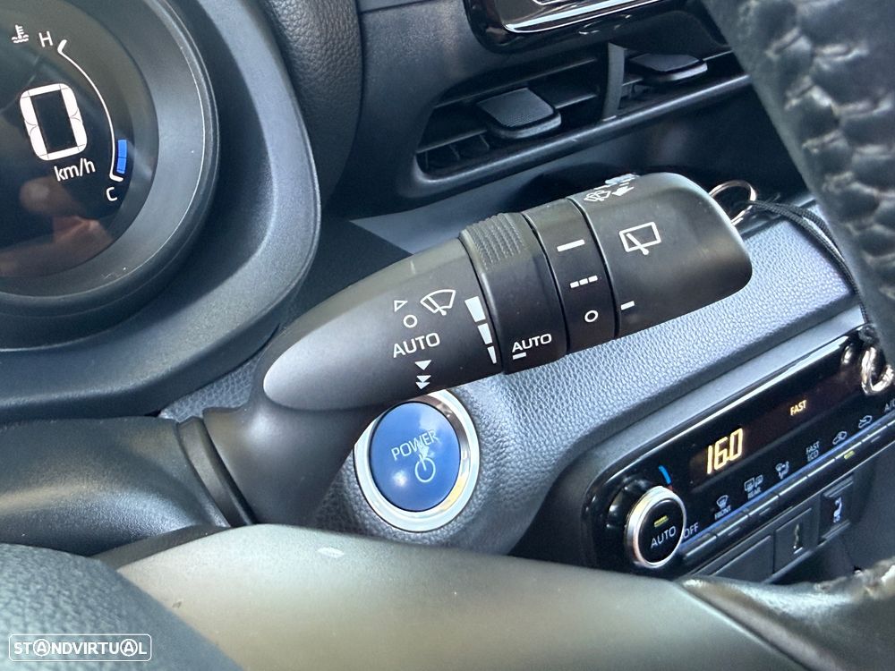 Toyota Yaris 1.5 HDF Exclusive - 34
