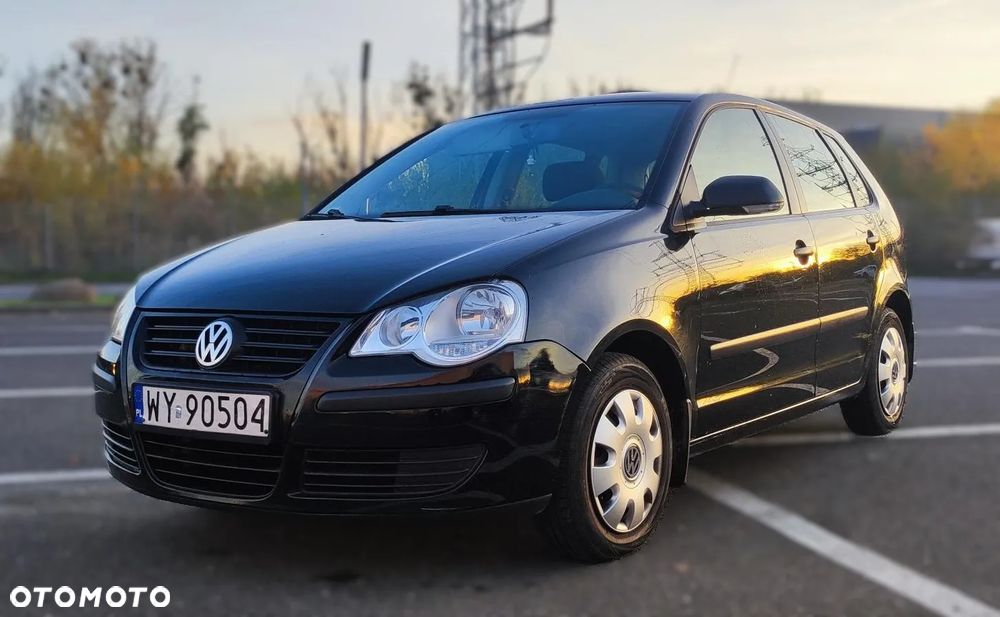 Volkswagen Polo 1.4 16V Trendline - 1