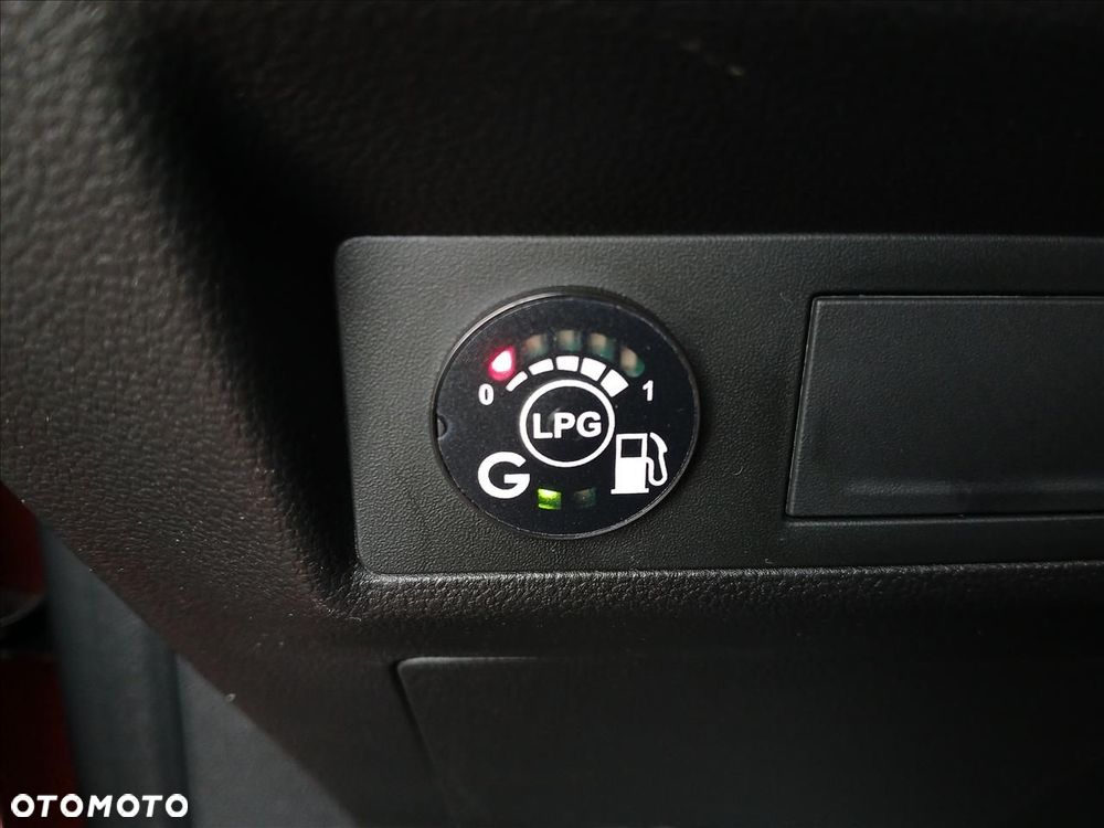 Renault Captur - 19