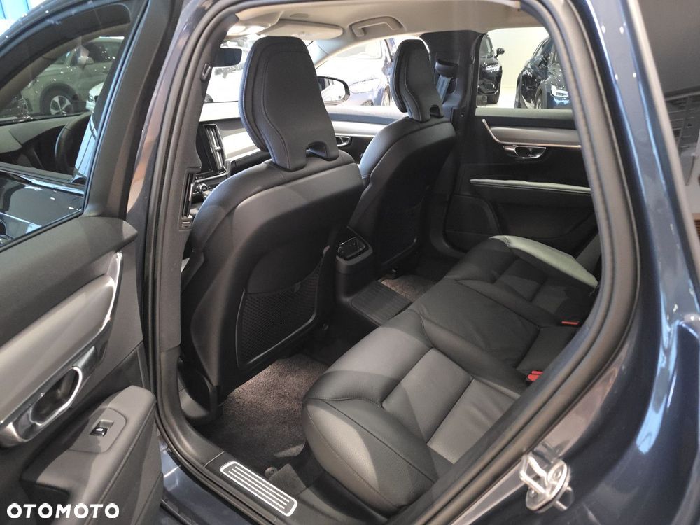 Volvo V90 - 27