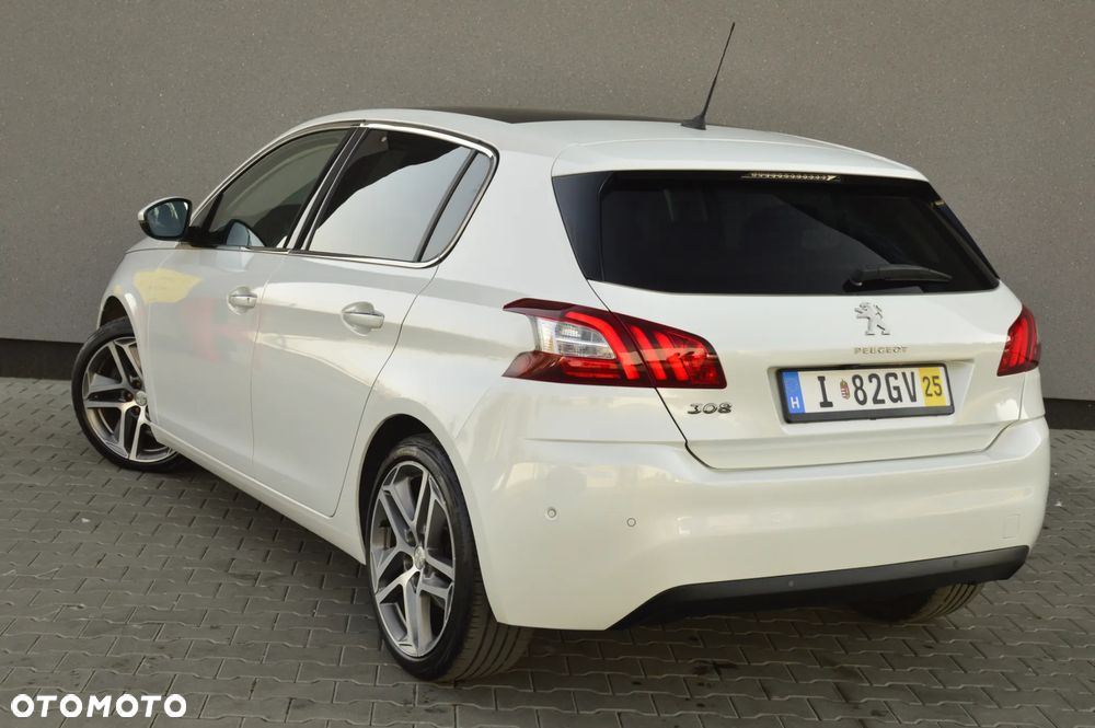Peugeot 308 155 THP Allure - 8