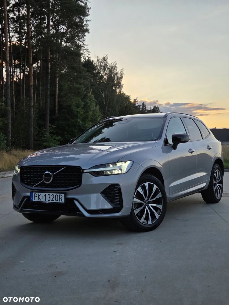 Volvo XC 60 B4 D Plus Dark - 5