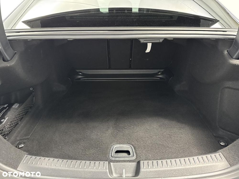 Mercedes-Benz Klasa E 450 d mHEV 4-Matic AMG 9G-Tronic - 24