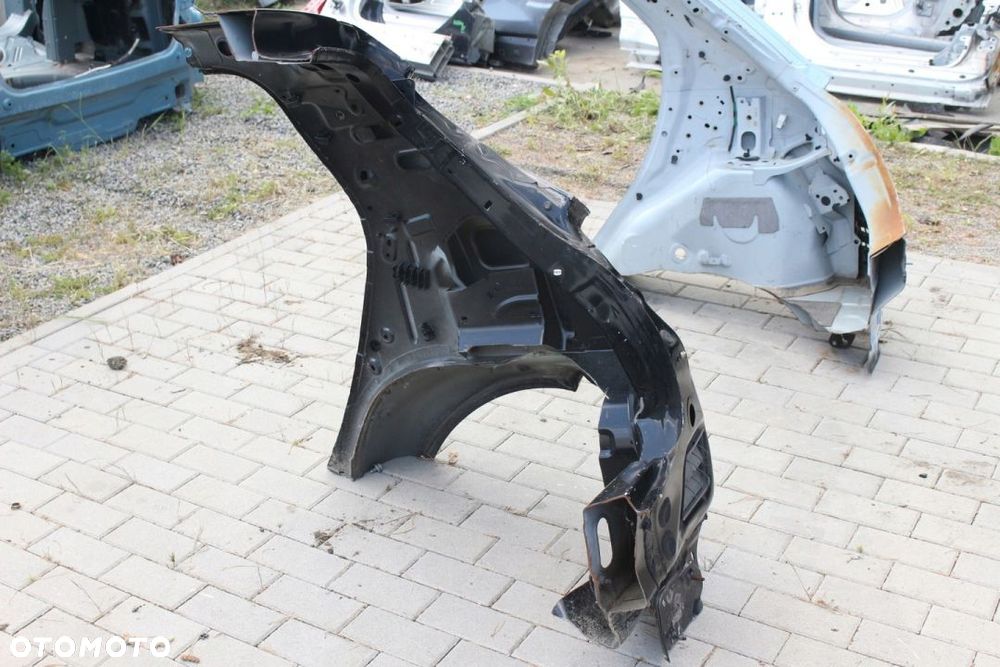 Błotnik Prawy Tył Renault ZOE - 4