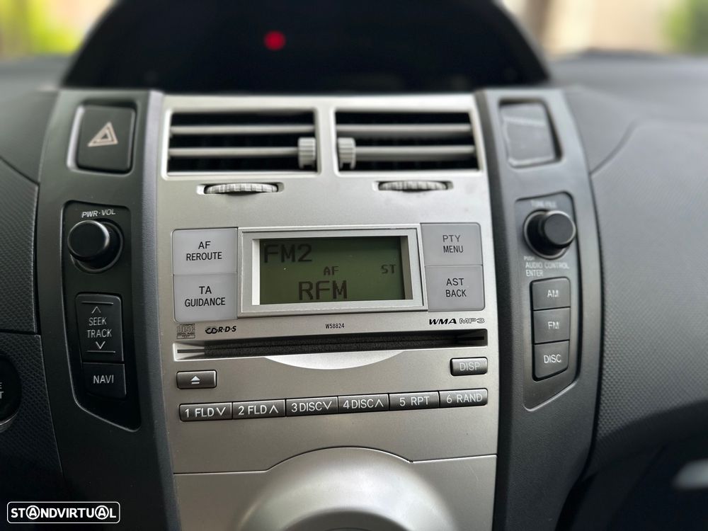 Toyota Yaris 1.0 VVT-i Sol AC+VSC - 27