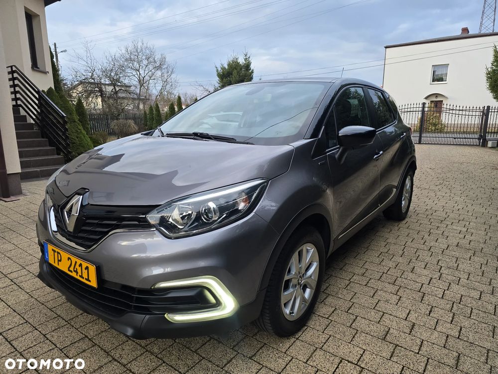 Renault Captur - 1